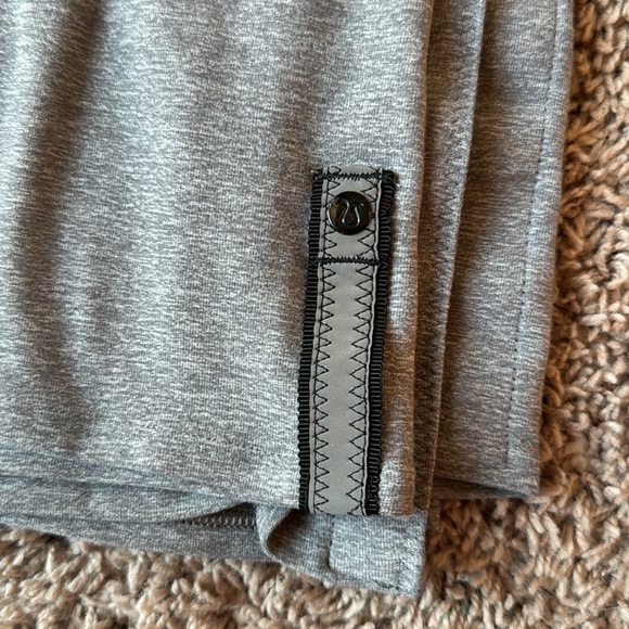 Lululemon Vinyasa Scarf - Picture 2 of 3